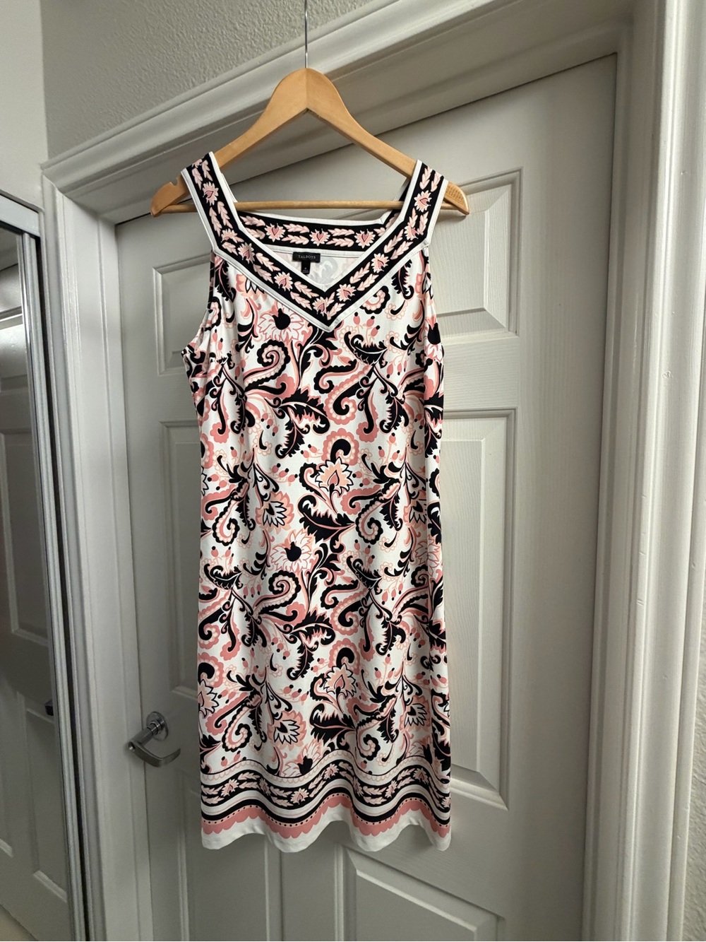 NWT Talbots Pink, Black & White Sleeveless V-Neck Shift Dress